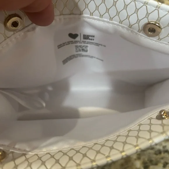 Yves Saint Laurent YSL Beaute Pouch white & gold faux leather Case toiletry Bag - Picture 6 of 6